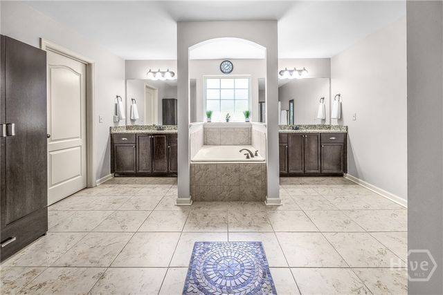 137 Saddleclub Way, Guyton, GA 31312