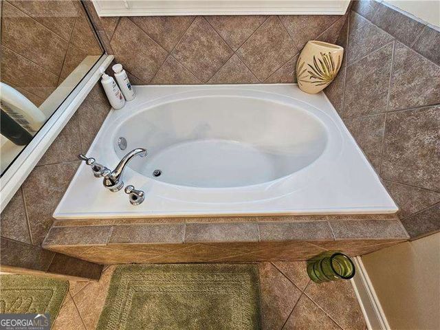 1435 Woodall Trace, Alpharetta, GA 30004