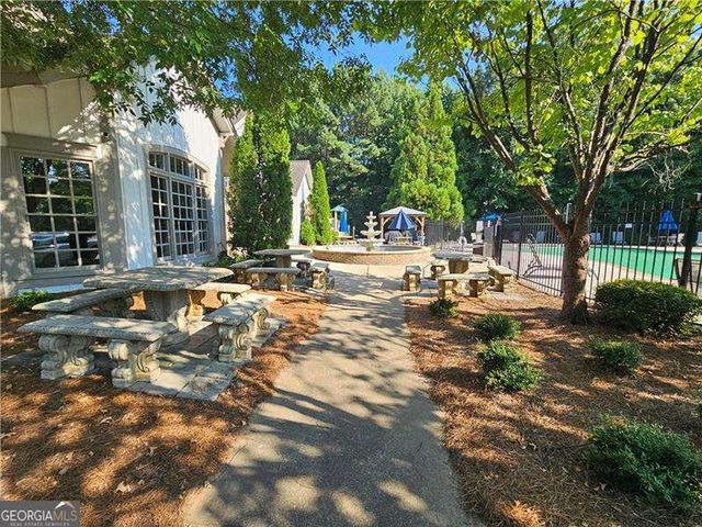 1435 Woodall Trace, Alpharetta, GA 30004