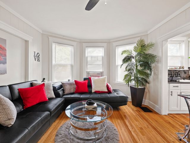 8-10 Edgemere Road 1, Lynn, MA 01904