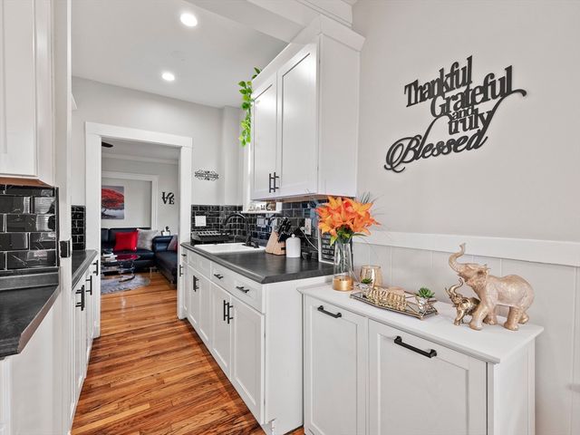 8-10 Edgemere Road 1, Lynn, MA 01904