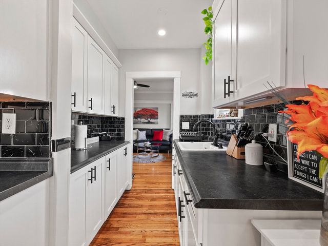 8-10 Edgemere Road 1, Lynn, MA 01904