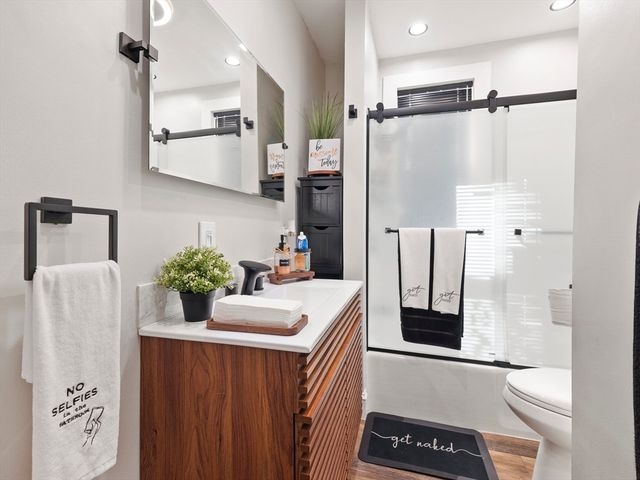 8-10 Edgemere Road 1, Lynn, MA 01904