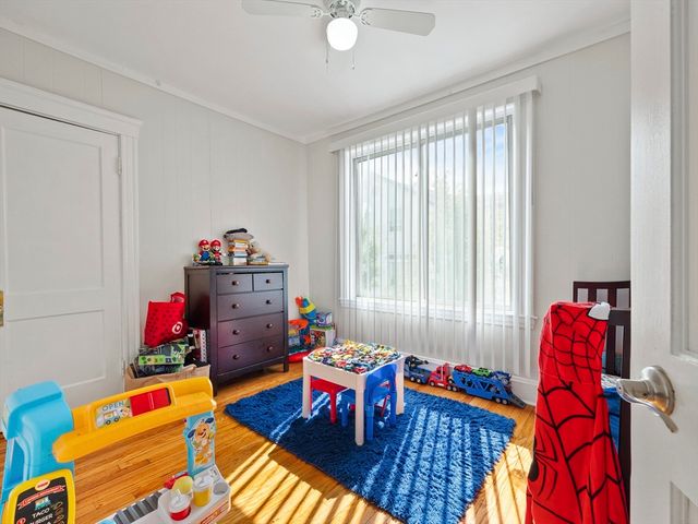 8-10 Edgemere Road 1, Lynn, MA 01904