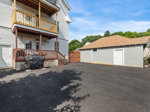 8-10 Edgemere Road 1, Lynn, MA 01904