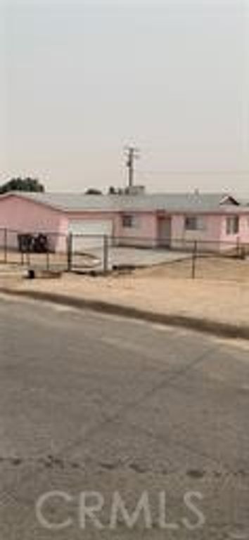 5893 Marine, 29 Palms, CA 92277