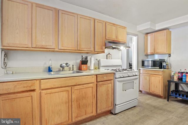 1502 S 13TH ST, Harrisburg, PA 17104