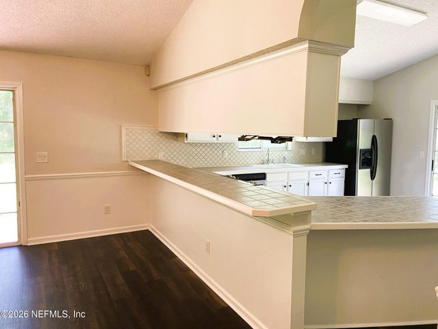 713 CHESSWOOD Court, St. Johns, FL 32259