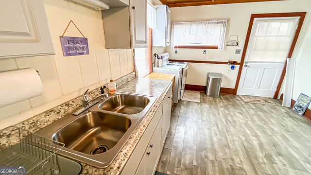 242 Katy Lake Road, Jackson, GA 30233