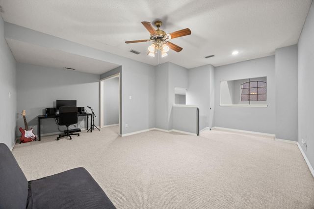 2839 Highland Lakes Drive, Missouri City, TX 77459