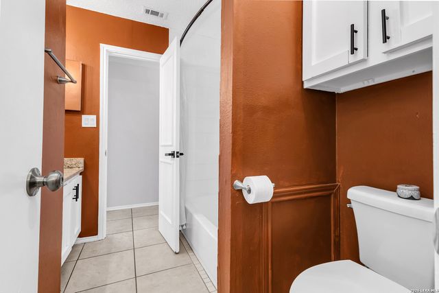 12043 Stoney Xing, San Antonio, TX 78247