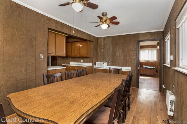 4105 Durham Road, Royal Oak, MI 48073