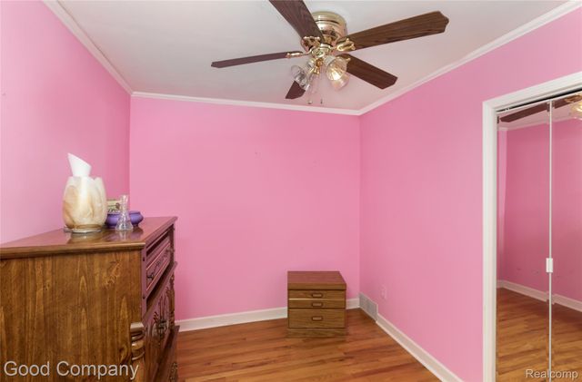 4105 Durham Road, Royal Oak, MI 48073