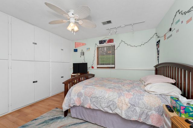 5953 Wood Valley Road, Kalamazoo, MI 49009