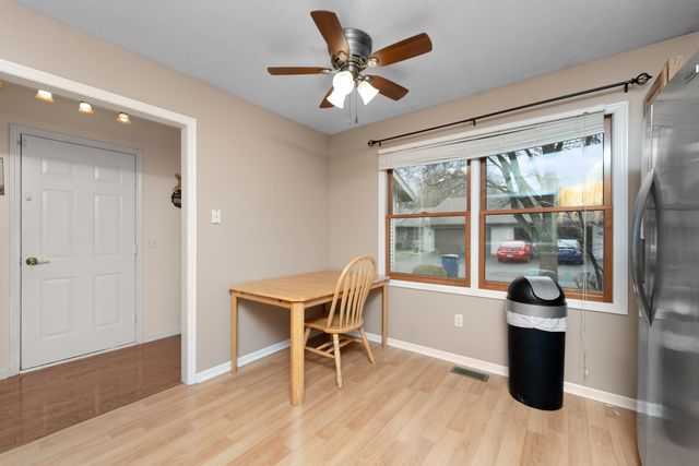 5953 Wood Valley Road, Kalamazoo, MI 49009