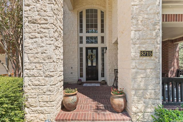 8715 Timberland Trl, Boerne, TX 78015