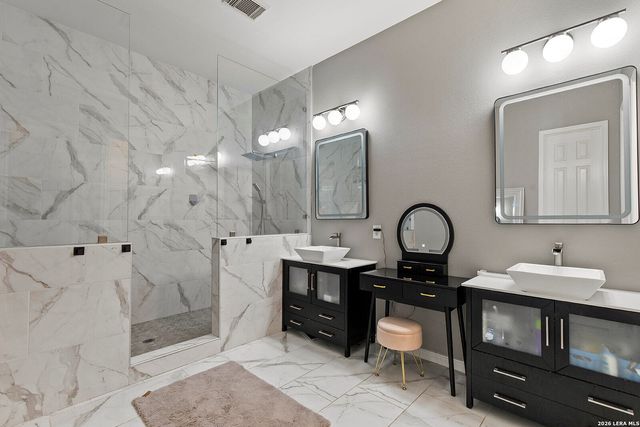 8715 Timberland Trl, Boerne, TX 78015