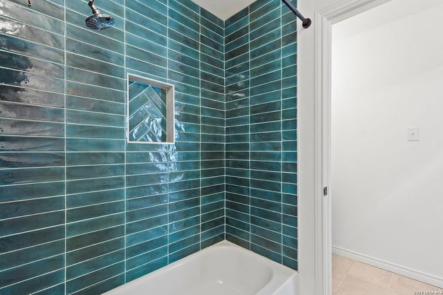 8715 Timberland Trl, Boerne, TX 78015