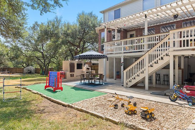 8715 Timberland Trl, Boerne, TX 78015
