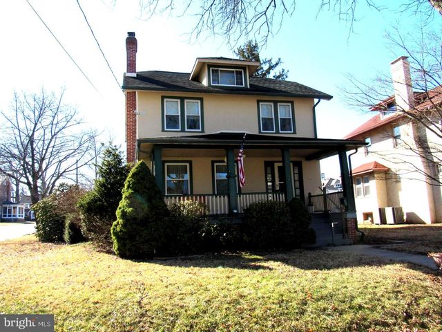 136 4TH AVE, Phoenixville, PA 19460