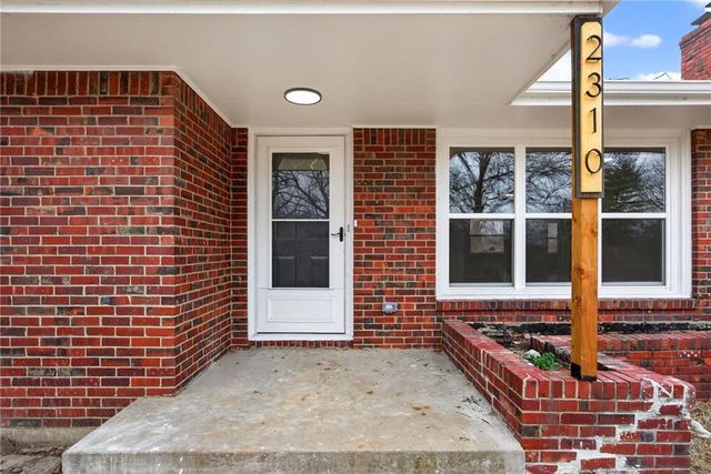 2310 N 63 Street, Kansas City, KS 66104