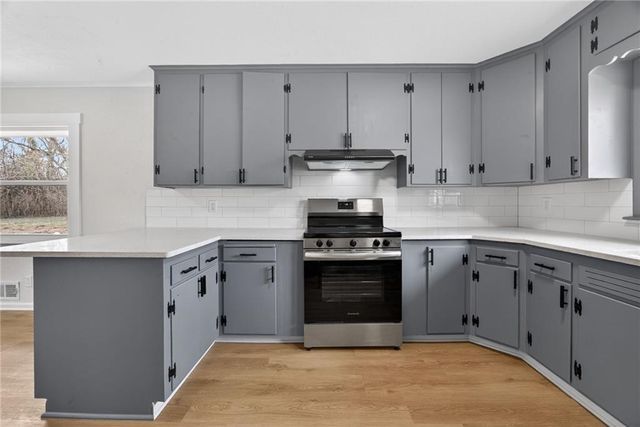 2310 N 63 Street, Kansas City, KS 66104