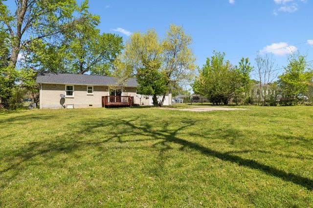248 Pine Mountain Rd, Clarksville, TN 37042