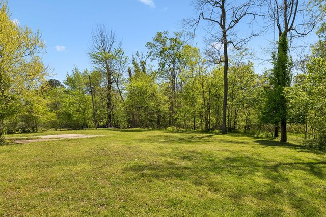 248 Pine Mountain Rd, Clarksville, TN 37042