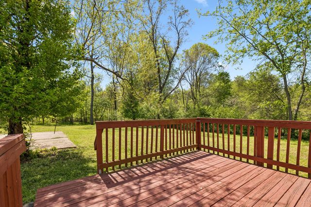 248 Pine Mountain Rd, Clarksville, TN 37042