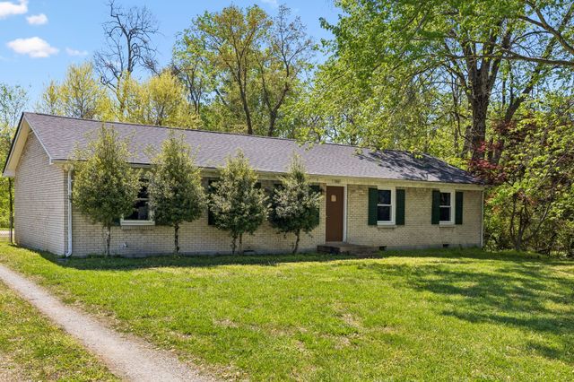 248 Pine Mountain Rd, Clarksville, TN 37042