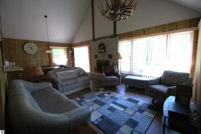 1456 Rifle River Drive, Prescott, MI 48756