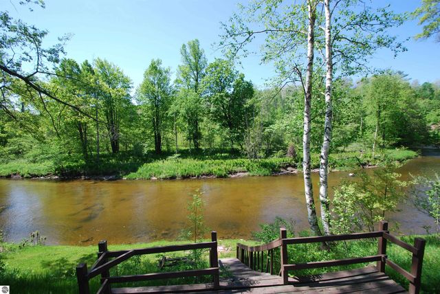 1456 Rifle River Drive, Prescott, MI 48756
