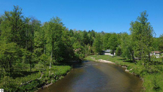 1456 Rifle River Drive, Prescott, MI 48756