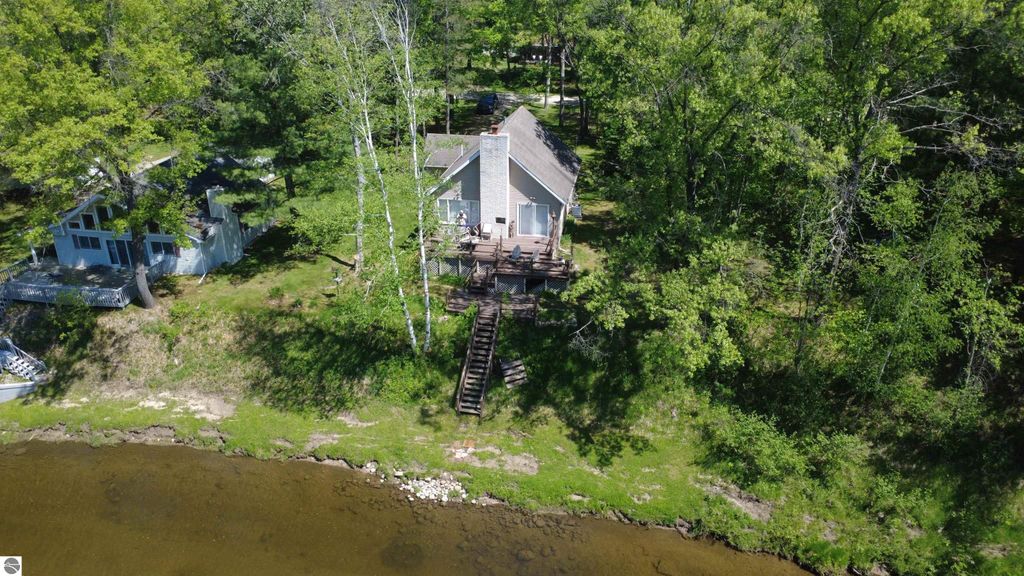 1456 Rifle River Drive, Prescott, MI 48756