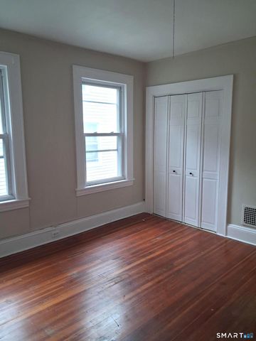 73 Morehouse Street 2nd Floor, Bridgeport, CT 06605