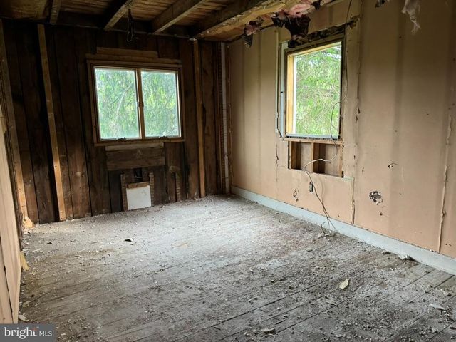 481 HAZLE, Quakake, PA 18245