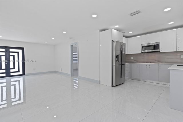 3541 SW 105 Court, Miami, FL 33165