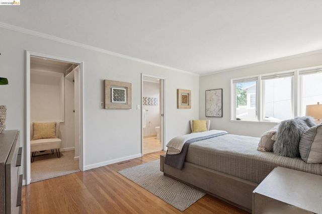 5430 Proctor Ave, Oakland, CA 94618