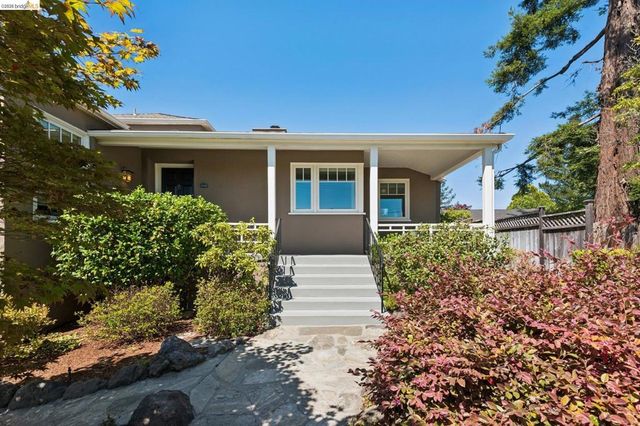 5430 Proctor Ave, Oakland, CA 94618