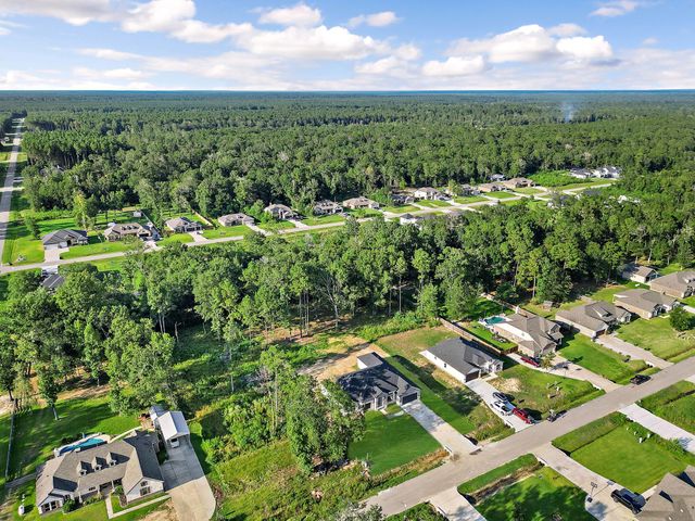 49 Road 662, Dayton, TX 77535