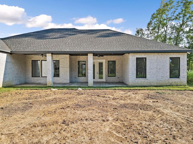 49 Road 662, Dayton, TX 77535