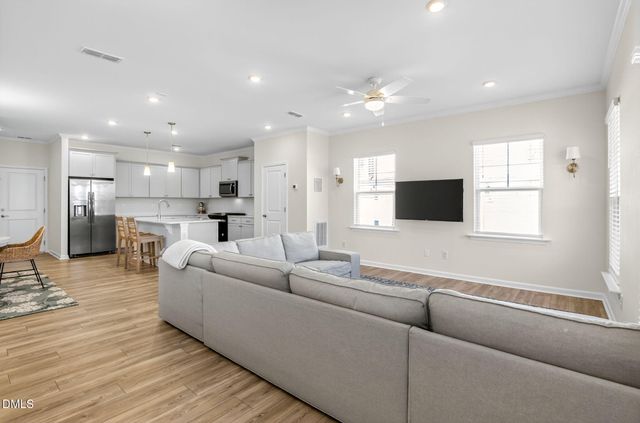 1208 S Franklin Street, Wake Forest, NC 27587