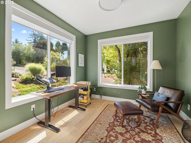 1547 PINE St, Lake Oswego, OR 97034