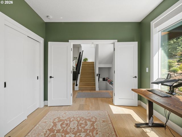 1547 PINE St, Lake Oswego, OR 97034
