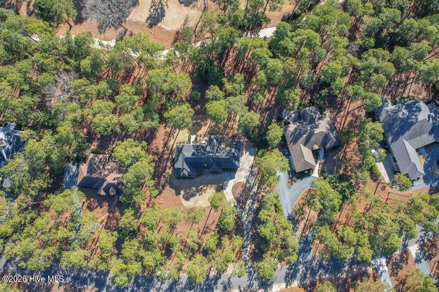 75 Pinewild Drive, Pinehurst, NC 28374