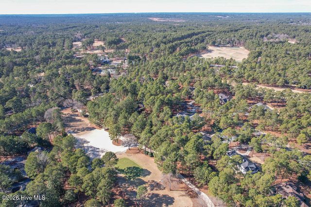 75 Pinewild Drive, Pinehurst, NC 28374