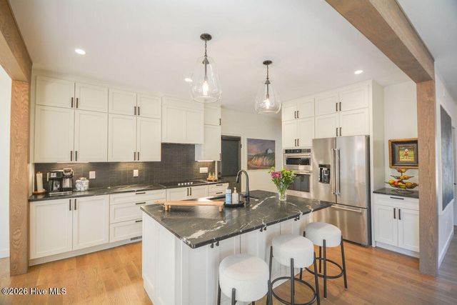 75 Pinewild Drive, Pinehurst, NC 28374