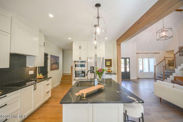 75 Pinewild Drive, Pinehurst, NC 28374