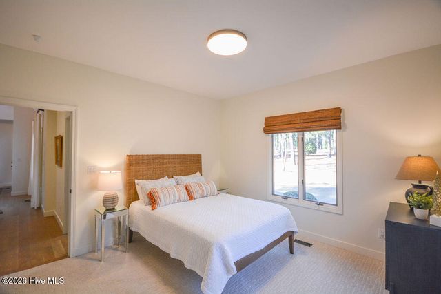 75 Pinewild Drive, Pinehurst, NC 28374