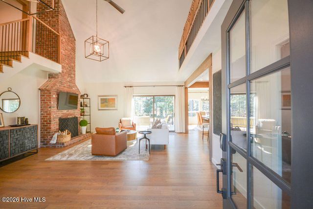 75 Pinewild Drive, Pinehurst, NC 28374